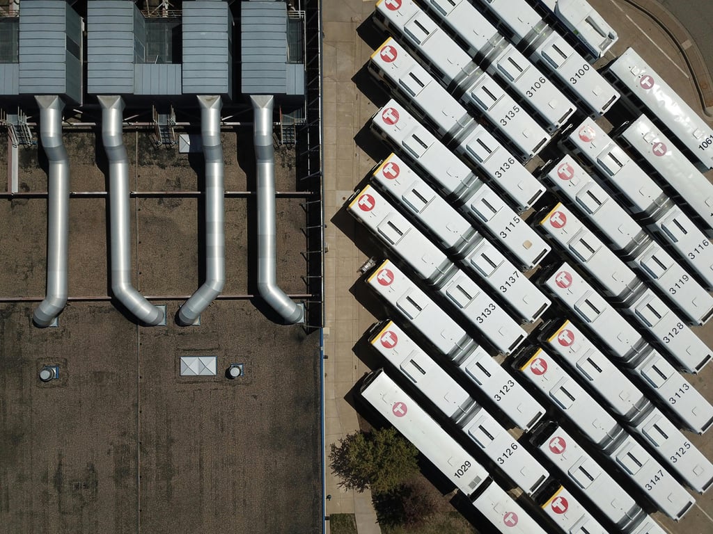 Smart HVAC Systems: Revolutionizing Commercial Climate Control - Filter ...